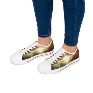 Baskets basses magiques : chaussures fantaisie pour femmes