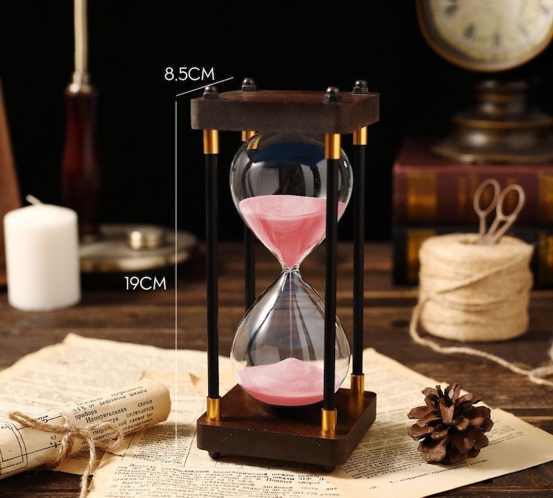 Handmade Custom Wooden Hourglass Living Room Decoration Personalized Gift Różowy