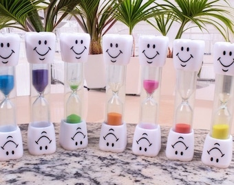 Smiling Sands of Time: 3-Minute Cheerful Hourglass Set for Home and Learning