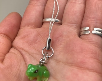 Cute tiny frog phone charm, detachable frog charm clip, kawaii phone accessory, cute frog charm