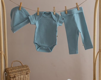 Sets of 3 Piece Newborn Gift | Organic Cotton Baby Set | Infant Bodysuit Leggings Hat Set | Gender Neutral | Baby Shower Gift|GOTS Certified
