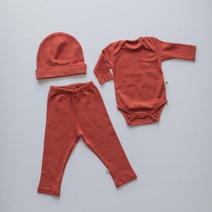 Newborn Home Coming Set Organic Cotton Toddler Clothes Infant Ribbed Romper Leggings Hat Bundle Baby Hospital Outfit Rust