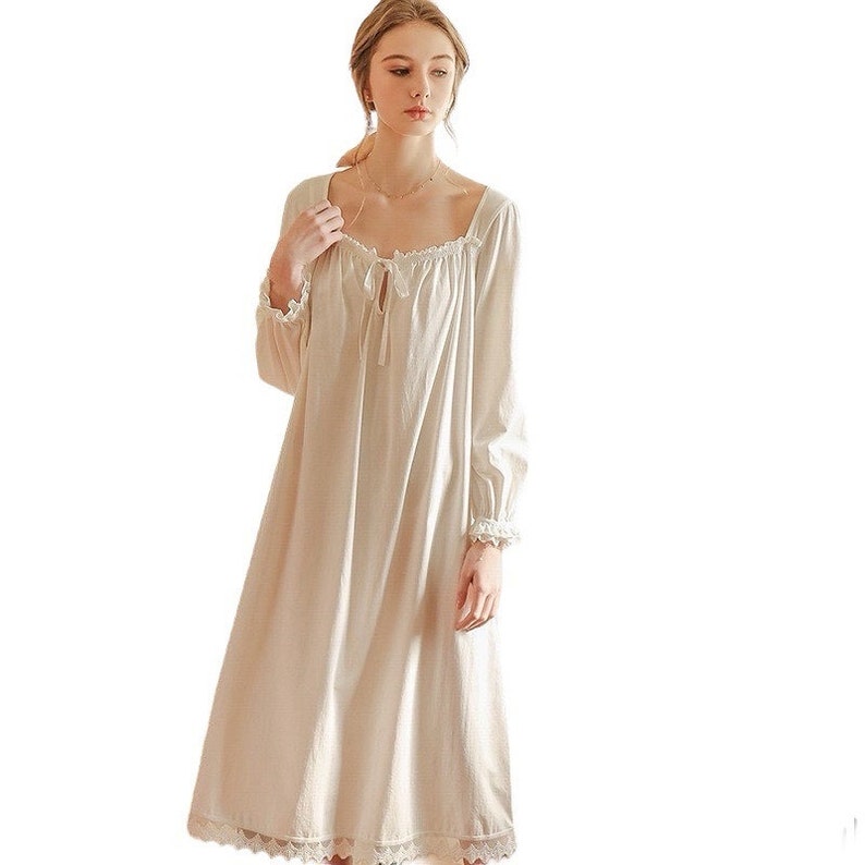 Robe femme Robe vintage Robe blanche chemise de nuit victorienne Robe de nuit Lingerie romantique Vêtements de nuit vintage image 1