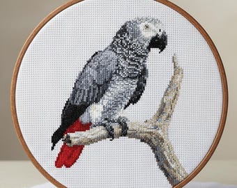 African Grey Parrot Cross Stitch Pattern – Realistic Bird Embroidery (PDF)