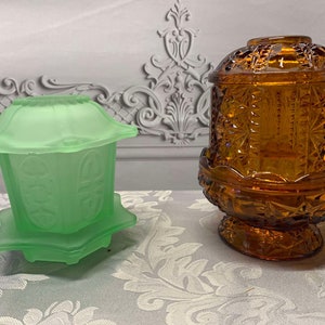 Pagoda Green Frosted Satin Glass Fairy Lamp Candle Holder