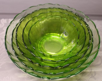 Mid Century Modern Green Peddle Nesting Bowl Juego de 5