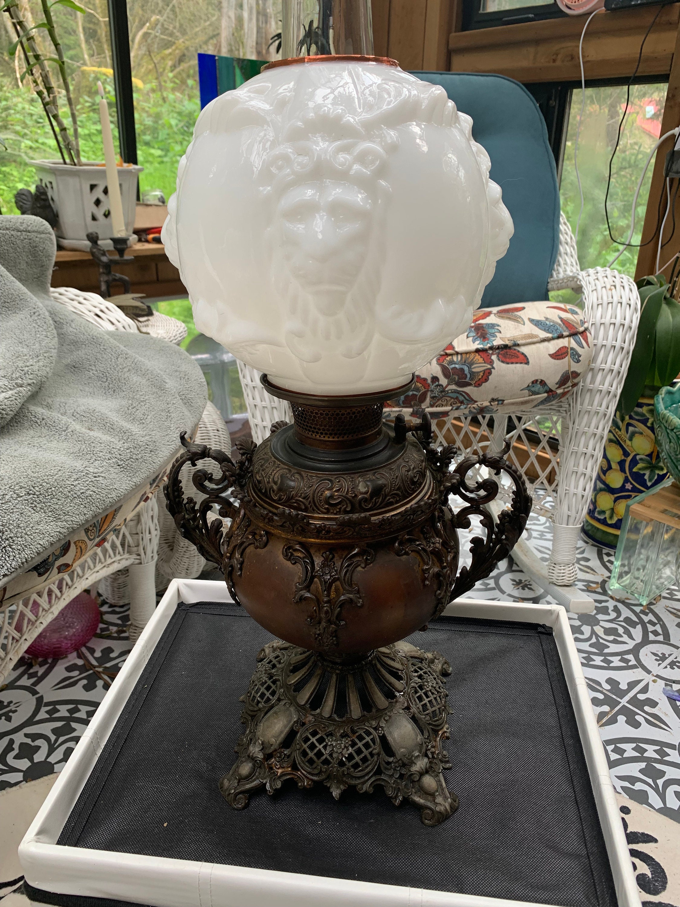Rare Victorian B and H Parlor Kerosene Oil Lamp Bradley & Hubbard