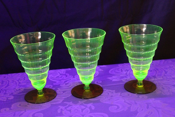 希少　ワセリン　アメリカ　ビンテージ　ウランガラス　BOYD社　ジューサー 希少 ワセリン アメリカ ビンテージ ウランガラス BOYD社 ジューサー