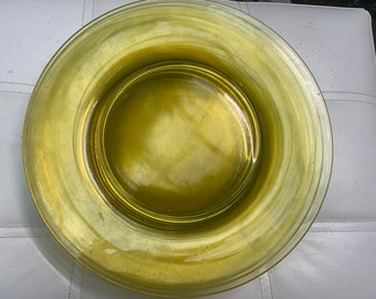 Set of 4 Vaseline Uranium Glass Plates Lovely Yellow Bright Glow