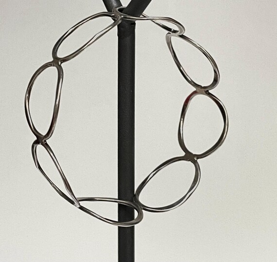 Handmade Organic Circlular Patterned Sterling Ban… - image 4