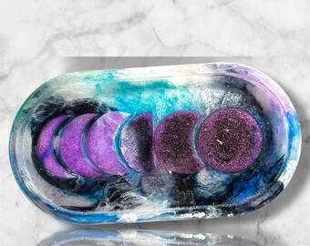 NUEVA Bandeja de baratijas de resina “Es solo una fase”: soporte para joyas/decoración artesanal.