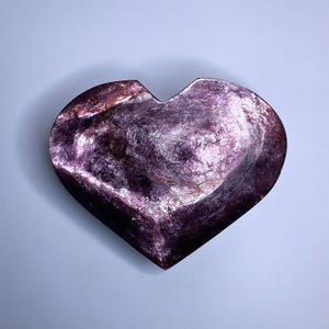 Gem Lepidolite Heart | Purple Mica | High Quality Lepidolite | Heart Palmstone | Crystal Heart Carving | (No. 1)