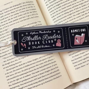 Thriller Readers Book Club Lesezeichen | Krimi-Bücher, Krimi-Bücher, Thriller-Bücher