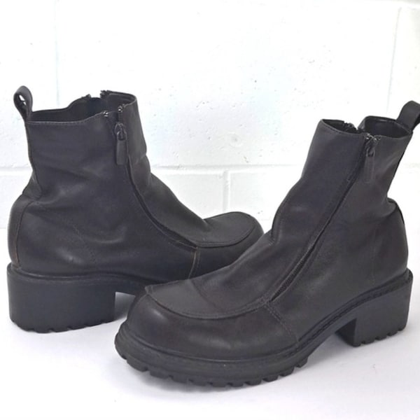 Vntg 90s Esprit Hyde Y2K chunky lug sole zip up brown leather ankle boot sz9.5