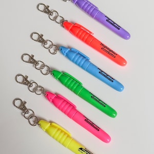 Mini highlighter badge reel accessory pen holder badge buddy highlighter clip on breakaway lanyard cna medical assistant teacher gift