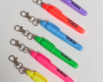 Mini highlighter badge reel accessory pen holder badge buddy highlighter clip on breakaway lanyard cna medical assistant teacher gift