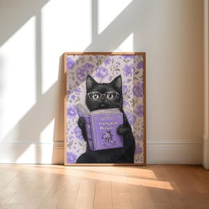 「農民と暮らす」の本を読んでいる猫の壁飾り、面白いペットのプリント、子猫が読んでいる面白い本アート、ユーモラスな動物のデジタルダウンロードギフト