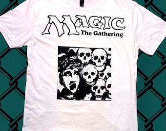 Magic the Gathering Shirt: Hand-Carved Skulls and Fear - Vintage White