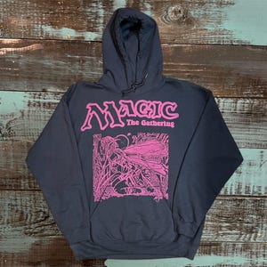 Sudadera con capucha Earthbind rosa brillante / Estilo con estampado de bloques / MTG / Magic the Gathering.