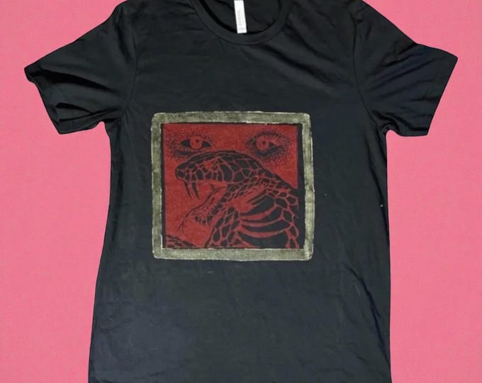 Psychic Venom  | Block Print Style | MTG | Magic the gathering |  red | Gold/T-shirt / Toys and collectibles / toys and games / Accessories