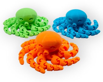 Adorable Octopus Toy - Articulated Flexible Fidget Gadget - 3D Printed Finger Toy & Desk Ornament - Cute Animal Decor