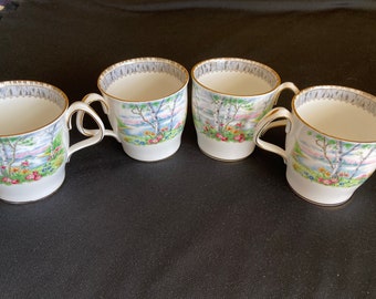 Tasses à café en bouleau argenté Royal Albert à fond plat et corps potelés Arrêté de fabrication 1997 Lot de 4