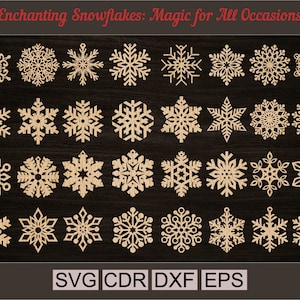 Op de afbeelding: Een set van 25 ingewikkelde sneeuwvlokontwerpen, perfect voor knutselen en decoreren. De ontwerpen zijn lasergesneden uit hout en zijn verkrijgbaar in verschillende vormen en maten.  SVG-, CDR-, DXF- en EPS-bestandsformaten zijn inbegrepen.