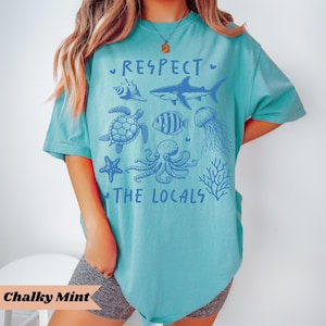 地元の海を尊重するシャツ タートルシャツ 海の動物シャツ 海好きへのギフトTシャツ ビーチバイブスシャツ 夏休み 海岸美的ガールズ