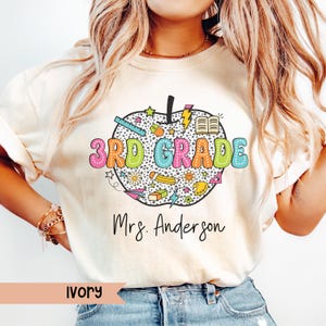 Third Grade Teacher Shirt Third Grade Teacher Appreciation Gift Elementary School T-shirt Coquette 1st Day of School Shirt Custom 3rd Grade