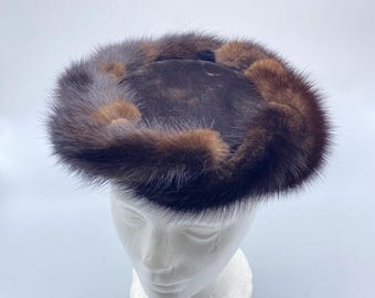 Vintage Mink Fur Pillbox Hat Made by Coralie 1950s - Etsy display picture 1