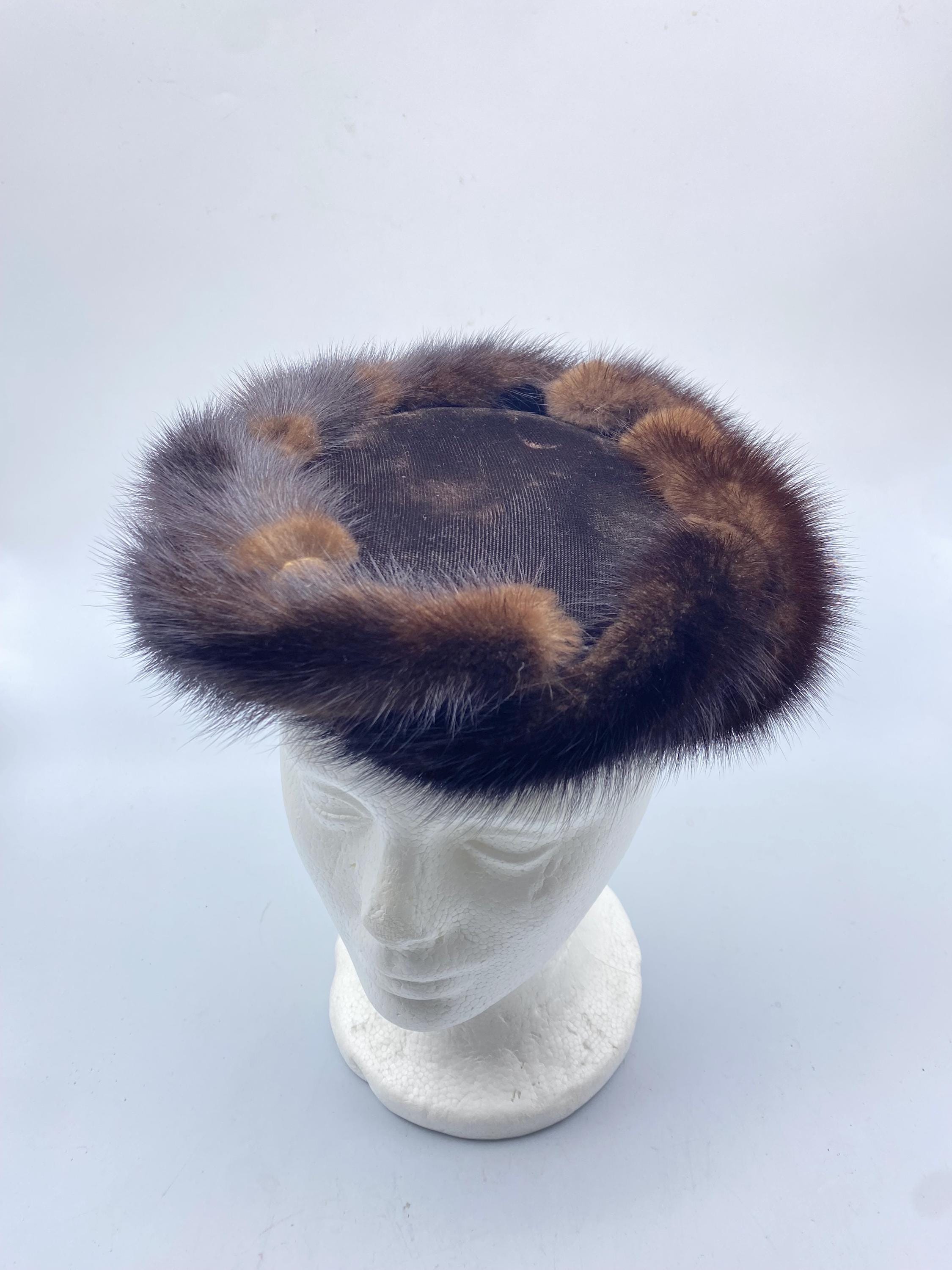 Vintage Mink Fur Pillbox Hat Made by Coralie 1950s - Etsy display picture 1