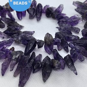 Ametistpärlor: 20-30 mm råa kristallspetsar, 17 tums sträng