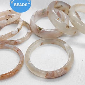Brazalete Sakura, tamaño interior 54 mm-64 mm, flor de cerezo, ágata de Madagascar, cristal de cuarzo, piedra preciosa curativa, chakras, blanco, transparente, brazaletes naturales, 1 unidad