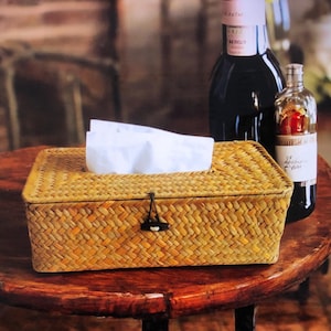 Natural Handmade Seagrass Tissue Box,Boho Wicker Tissue Holder,Rectangular Handwoven Tissue Cover,Table Decor,Home Decor,Housewarming Gift