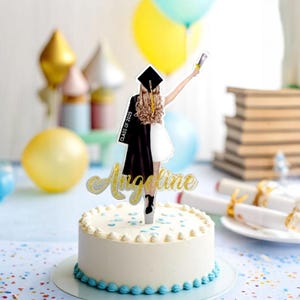 Personalized Graduation Cake Topper Gift, 2025 Graduate Gifts, Cake Decoration for Graduation, College Graduation Gift, Graduation Keepsake