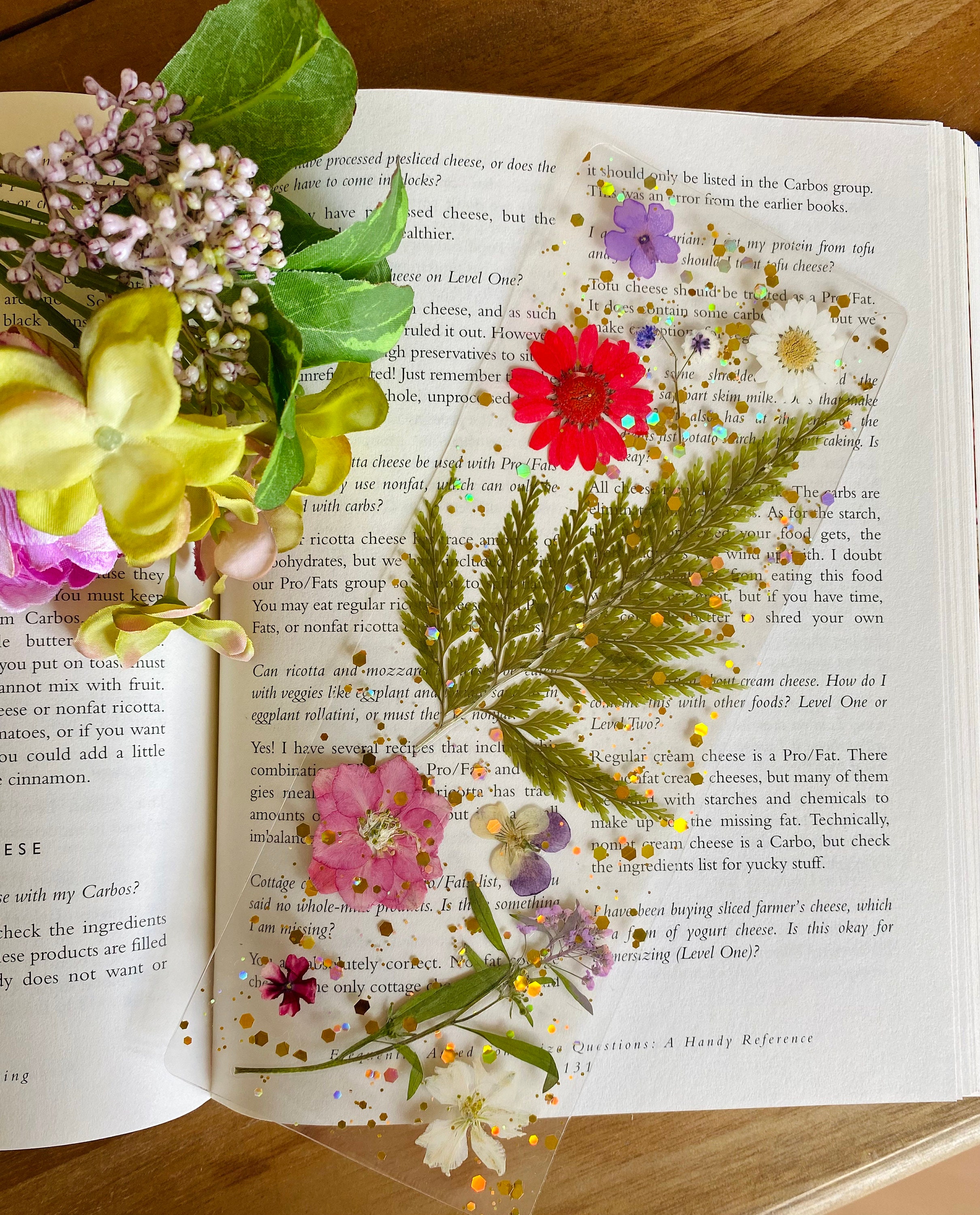 Dry Pressed Flowers Bookmark Over-sized Botanical Real Dried Flowers Book  Lover Gift Sparkly Magical 