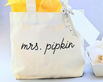 Personalized Teacher Gift Bag Custom Name Tote Bag Small Thank You Gift Elementary Teacher Name Tote Canvas Bag Personalized Stationery Set