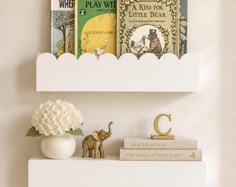 Child Wall Shelf Book Display Floating Wooden Shelf Scalloped Bookshelf Nursery Wall Mount Wooden Bookshelf Small Size Scallop Shelf Nursery