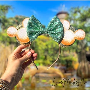 Beignet Ears Headband: Sequin Bow, Tiana Princess and the Frog Inspired