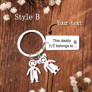 Porte-clés de famille personnalisé pour papa, porte-clés pour papa, ce papa appartient à... Porte-clés, porte-clés prénoms pour enfants, cadeaux personnalisés, cadeau fête des pères