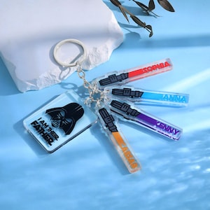Cadeau pour la fête des pères, porte-clés Je suis leur père, Porte-clés pour papa personnalisé avec prénoms d'enfants, Sabre laser avec prénom personnalisé | Porte-clés Star Wars pour papa