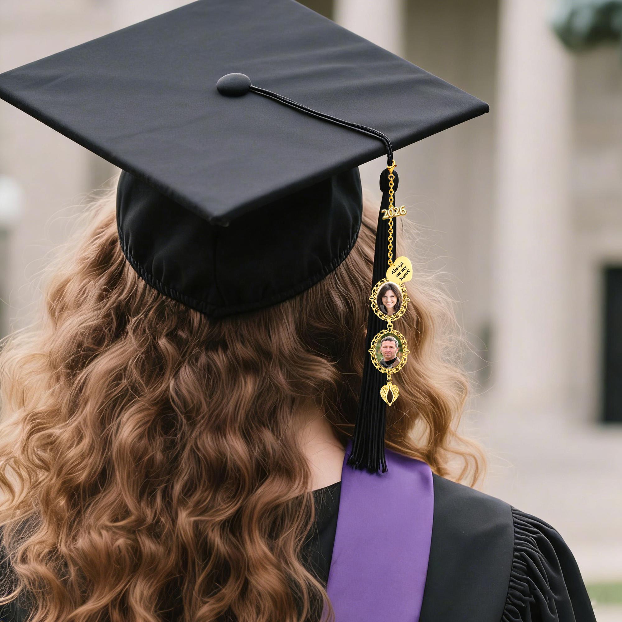 Nappa Laurea Ciondolo Con Fascino Anno 2025,Ciondolo a Nappa Da Appendere Alla Laurea,Nappina per Cappello Laurea Con Anno 2025 Ciondolo Oro per Fai