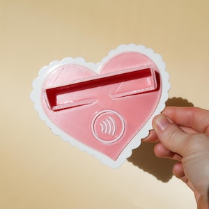Kokettes Herz Business Card Stand mit NFC-Chip für Socials zu scannen - 3D Gedruckt