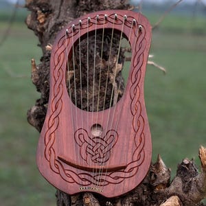Rosewood 10 String Lyre Harp | Metal String Piping Harp with Tuning Key, Spare Strings & Bag | Folk Instrument | Gift for Him Music Lover