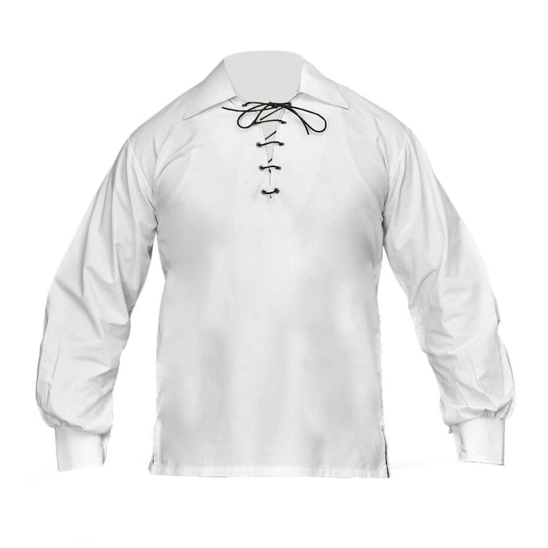 Puede incluir: Una camisa blanca de manga larga con cuello de encaje y cordones negros. La camisa tiene un corte holgado y un aspecto ligeramente fruncido en los hombros.