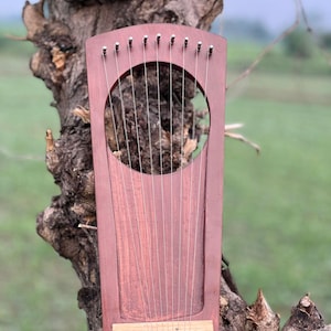 Rosewood 9 String Pentatonic Lyre Harp | Metal String Lyre with Tuning Key Spare Strings & Bag | Folk Harp | Gift for Music Lover or Him Her