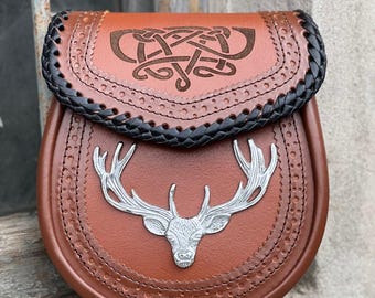 Sporran de ciervo de cuero marrón hecho a mano: accesorio celta trenzado para kilt