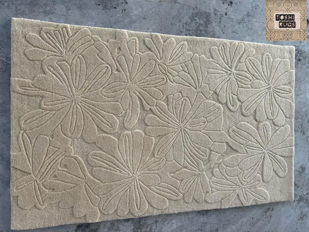 Hand-tufted Wool Area Rug: Carved Floral Design - Etsy