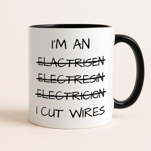 Taza divertida para electricistas: taza con la frase "Corto cables". Regalo humorístico para electricistas, aprendices y profesionales del sector.