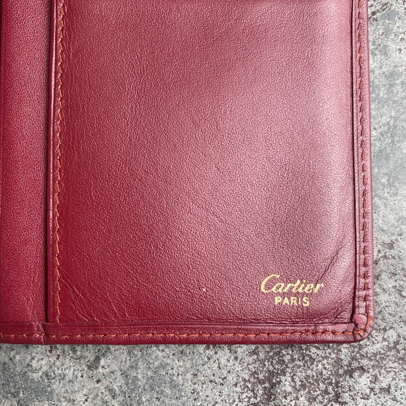 Cartier Card Wallet Auténtico para mujer / Accesorios vintage Diseñador Regalo de lujo para ella / Envío gratuito a todo el mundo / Cuero burdeos retro imagen 6